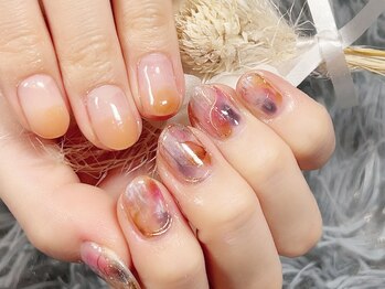 アンドネイルアンドビューティー(&NAIL and Beauty)/ニュアンスネイルは好きですか？