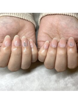 イーエムエー(e.m.a)/オレンジチークネイル