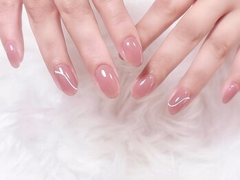 プランドール(prendre)の写真/シンプルでも可愛く♪お仕事柄派手なネイルが出来ない方や初めてのネイルにもオススメ！指先のケアにも♪
