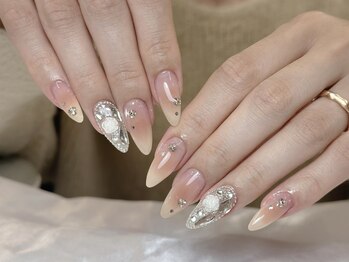 ブイピーネイル 新大久保(VP nail)/長さ出し やり放題90