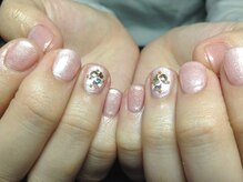 ラウト デコレーションアンドネイルサロン(Lauto Decoration&Nail Salon)/パール系ヌーディーネイル