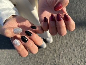 ナネア(NANEA)/ちぐはぐネイル