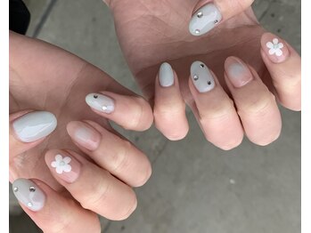 ナンバーネイル 名駅(N° nail)/韓国風お花ネイル