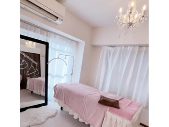 ヴィーナス(Venus)/ドア付き完全個室