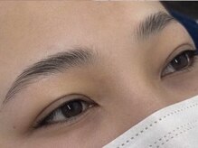 ブリンク(Blink)の雰囲気（アイブロウも整えて美眉になりましょう♪）