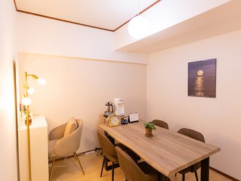 プレーヌリュンヌ(La Pleine Lune)/ウェイティングルーム