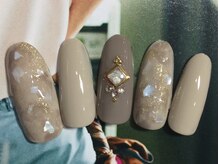 ネイルサロン リリオ(Nail Salon Ririo)/グレージュネイル