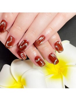 リマ(Lima)/夏のシアーブラウンネイル