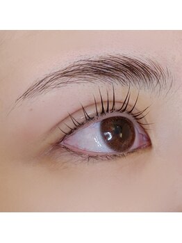 アリュール(allure)/まつ毛パーマ&アイブロウ