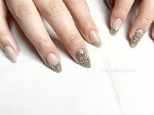 ニュアンスネイルもオススメ♪