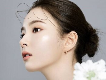 ツヤハダコガオ 千葉店の写真/【韓国肌管理☆最先端】AI肌診断で導き出す貴方だけの最適ケア♪最短で本気の肌質改善が叶う憧れの陶器肌！