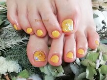 リンドゥネイル 上小田井店(Rindu Nail)/イエローＦＯＯＴ