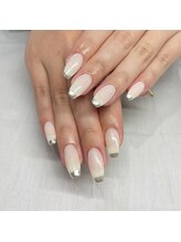 ミントリーフ バイ リート(Mint leaf by Reat)/ホワイトミラーフレンチ