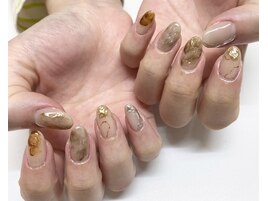 透け感アートネイル