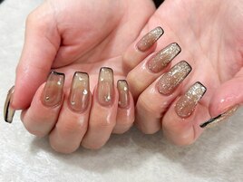 キレイめオフィスネイル