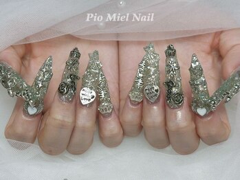 ピオミエルネイル 新宿(pio miel nail)/ &nbsp;&nbsp;&nbsp;シルバーゴテゴテ最強ネイル