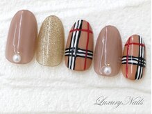 ラグジュアリーネイルズ アカバネ(Luxury Nails Akabane)/チェック柄ネイル