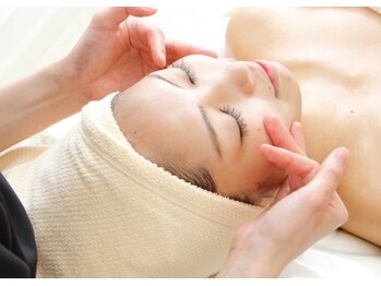 ラウレア クマモト(Laule'a kumamoto)/角質ケア＋選べるパック