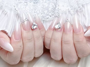 クイーンズネイルサロン(Queen's nail salon)/長さだし持ち込みデザイン