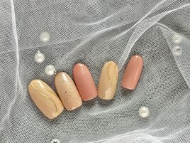 シンプルニュアンスネイル