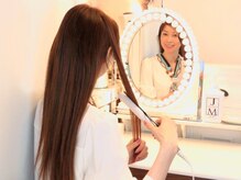 アオヤマ サロン ワイゼット(AOYAMA SALON YZ)の雰囲気（メイク直しOK◎ご予定前にも便利です）