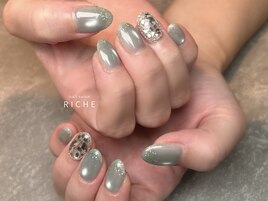 ブルーグリーン×埋め尽くし