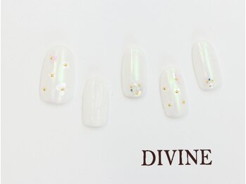 ディバイン ネイルズ(DIVINE NAILS)/ジェルアートやり放題