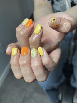 ブランシュネイル(BlancheNail)/推しに会いに行っちゃうよネイル