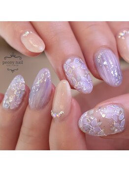 ピオニーネイル(peony nail)の写真/梅雨の季節に大人気の紫陽花。淡いパープルとホワイトで描く、しっとり幻想的なフラワーアートです。