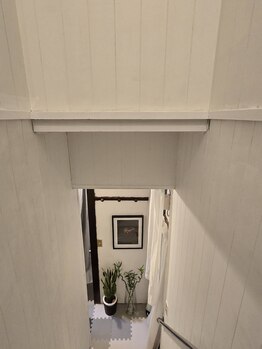 ミホズルーム(Miho‘s room)/階段にお気をつけください。