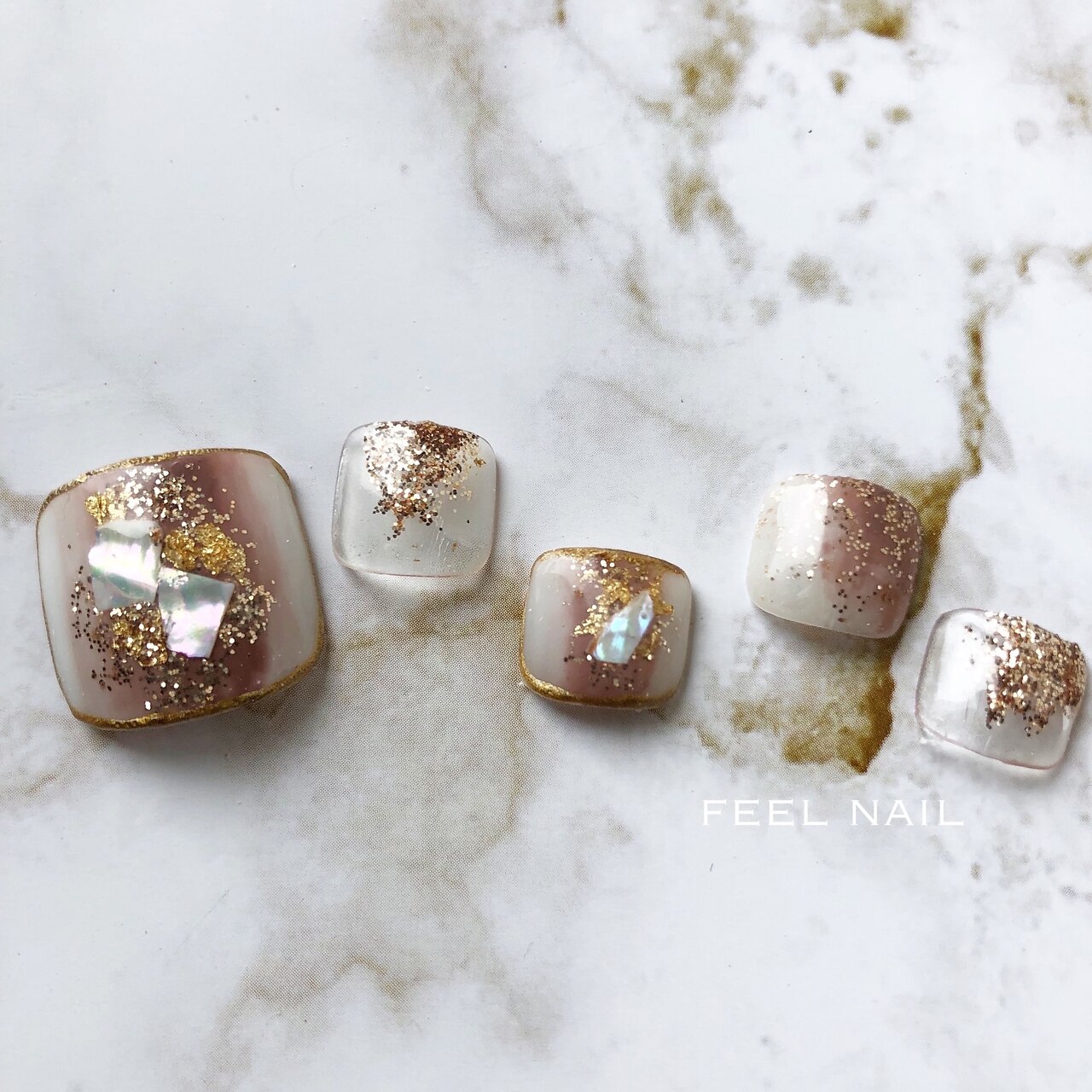 2026年冬トレンド】ホワイト ワンカラーのネイルデザイン集｜人気順