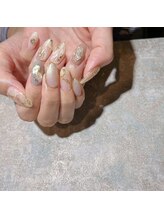 アティックネイルアトリエ(attic nail atelier)/アシメネイル★