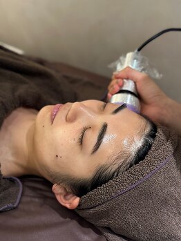 ミタメ 銀座店(MITAME)の写真/【結果重視】プレ花嫁様/ミスコン/芸能の方も多数ご来店♪最新【脂肪分解導入】で垢抜け美人☆360°美小顔!