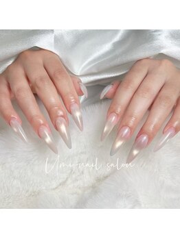 ユミ(Umi)/【カラフルなネイル】