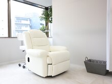 半個室で周りを気にすることなくゆっくりして頂けます!#眉毛#HBL