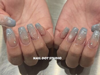 ネイルドットスタジオ 堺筋本町(NAIL DOT STUDIO)/冬っぽグラデ