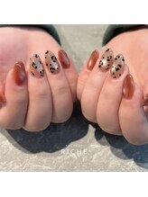 リッシュ(RICHE)/冬の大人レオパードネイル