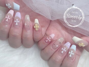 ルブリー(roovely)/パステルネイル