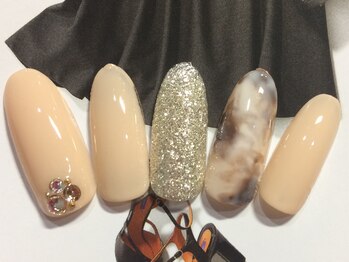 ネイルサロン リリオ(Nail Salon Ririo)/上品ネイル