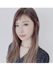 Junko Shimizu(オーナーネイリスト　JNA認定講師)