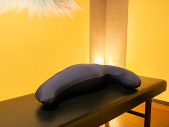 もみ屋 くつろぎ ドン・キホーテ川越東口5F店/横向きの際の抱き枕です