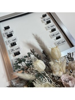 ブリス(Bliss)/豊富なカールのバリエーション