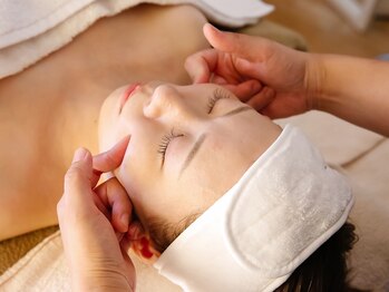 サロン ド ルポス/肌質改善フェイシャルコース