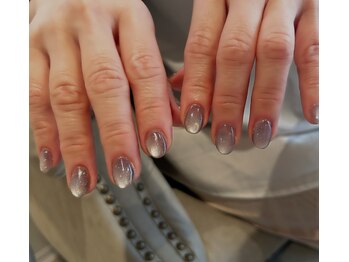 シエル(Ciel)/ちゅるんマグネット 担当moe