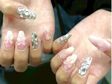 パダアット ヴァラネイル 天神南店(PADA at VALLANAIL)/韓国風埋め尽くしネイル/3Dバラ