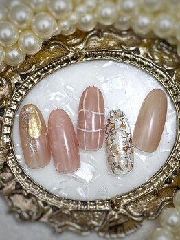 エクランドボヌール(Ecrin de bonheur)/定額4本アート