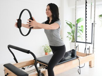 Pilates studio sui【ピラティス スタジオ スイ】の写真/下半身のコンプレックスを解消◎骨格から整えるアプローチで、キュッと上がった理想のヒップラインを実現。