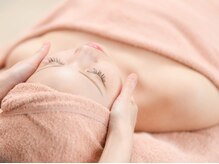 ミランダ 福岡天神店(MIRANDA)の雰囲気(熟練手技でデコルテ、背中、首肩からほぐします。華奢みえ効果◎)