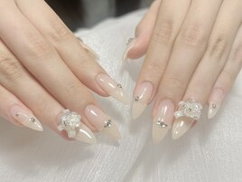 韓国フラワーネイル