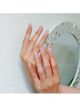 ドラマティークネイル(Dramatique Nail)の写真/オフィスネイルで清潔感、指先をキレイに見せる洗練されたデザインで好印象な私を演出☆